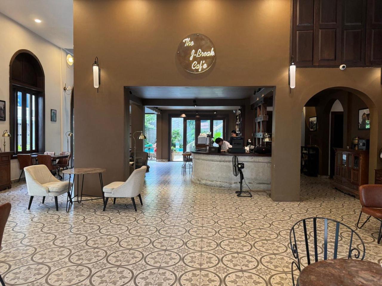 The J Break Boutique Hotel Kampot Kültér fotó