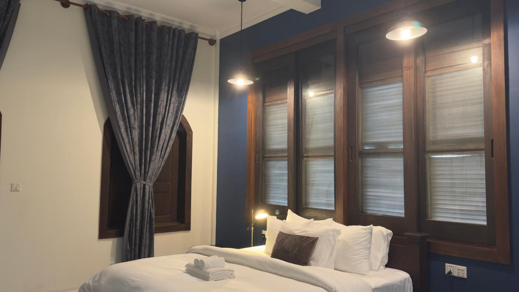 The J Break Boutique Hotel Kampot Kültér fotó