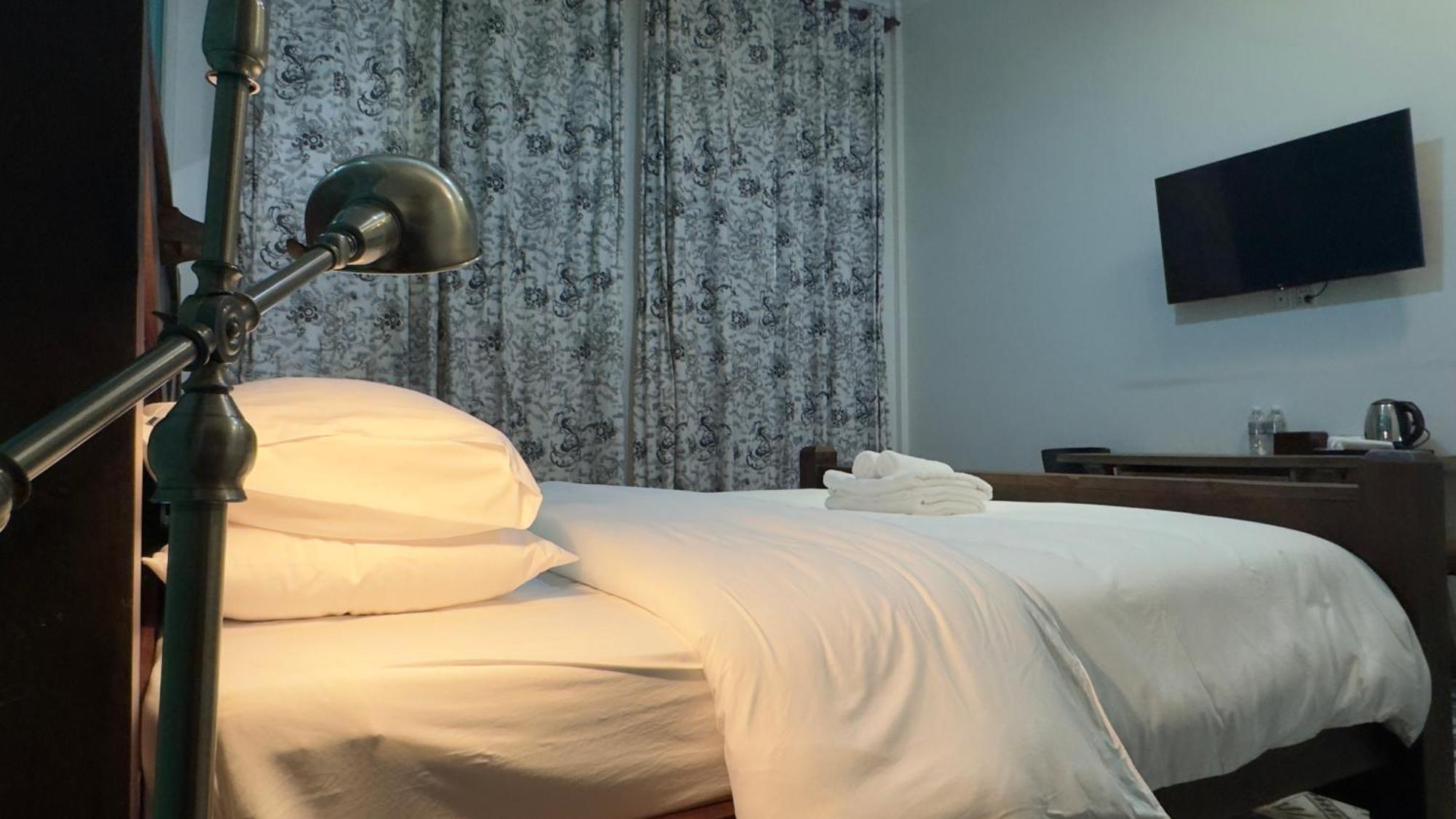 The J Break Boutique Hotel Kampot Kültér fotó