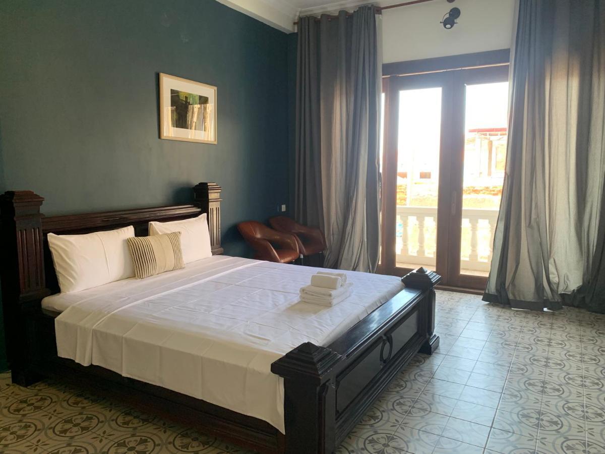 The J Break Boutique Hotel Kampot Kültér fotó