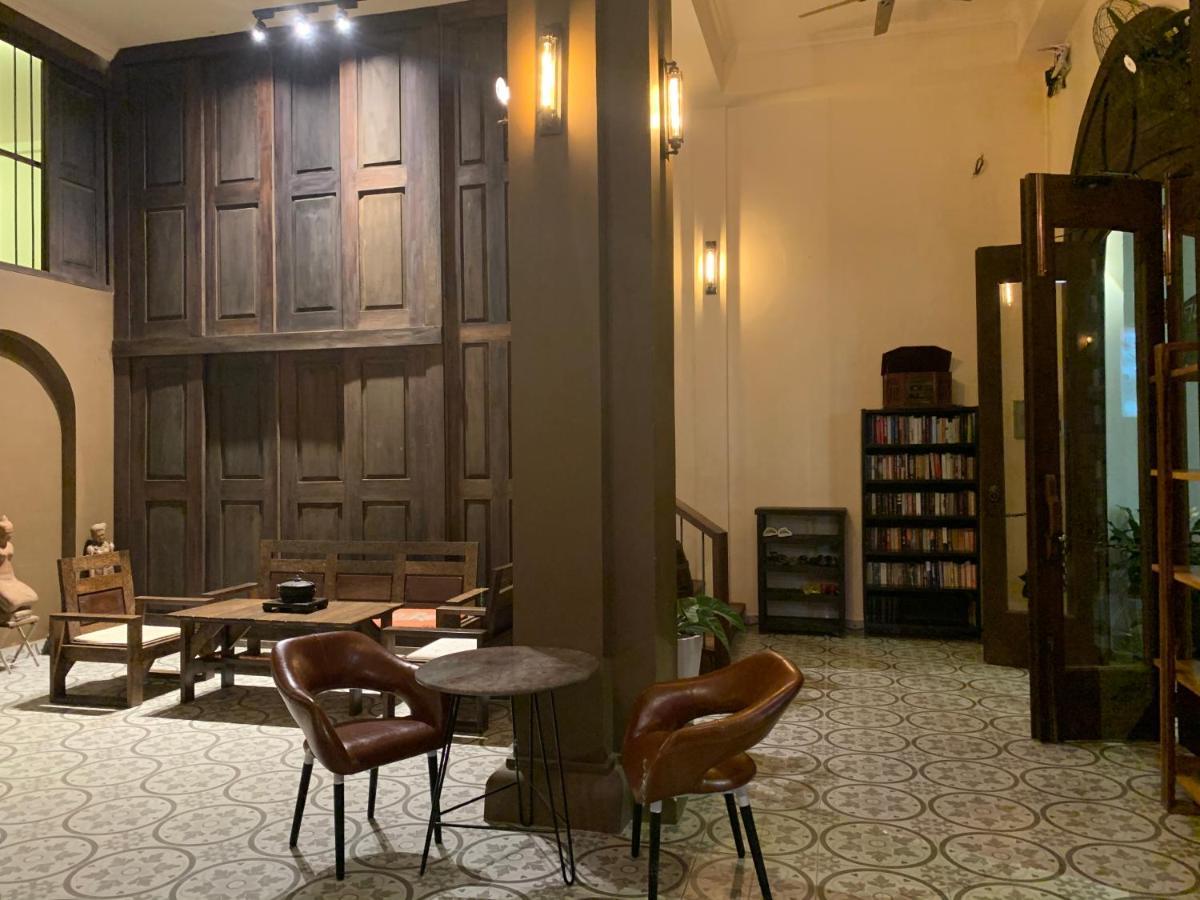 The J Break Boutique Hotel Kampot Kültér fotó